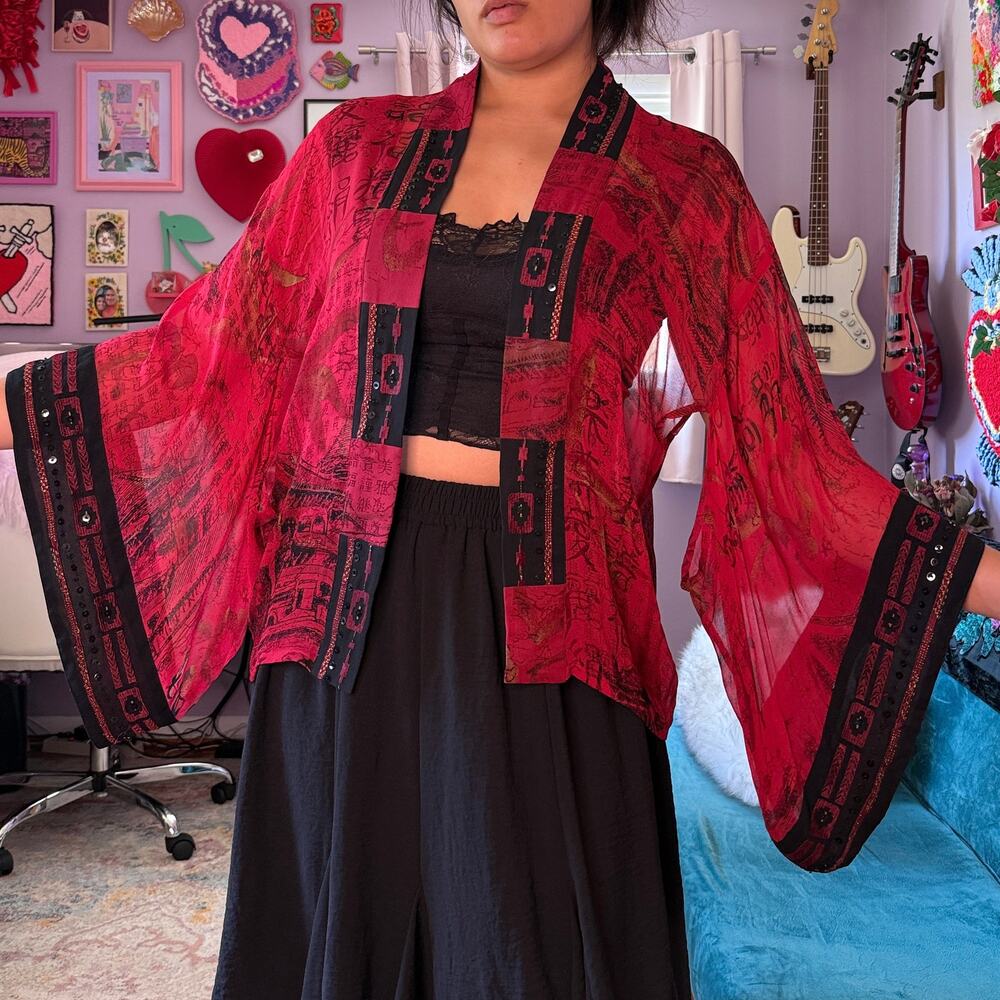 Vintage 90s boho / whimsigoth sheer red open front poncho